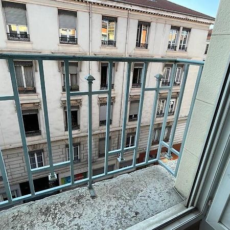 Appartement Renove Proche Du Parc De La Tete D'Or فيليوربان المظهر الخارجي الصورة