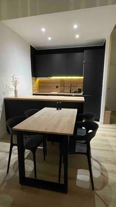 Appartement Renove Proche Du Parc De La Tete D'Or فيليوربان المظهر الخارجي الصورة