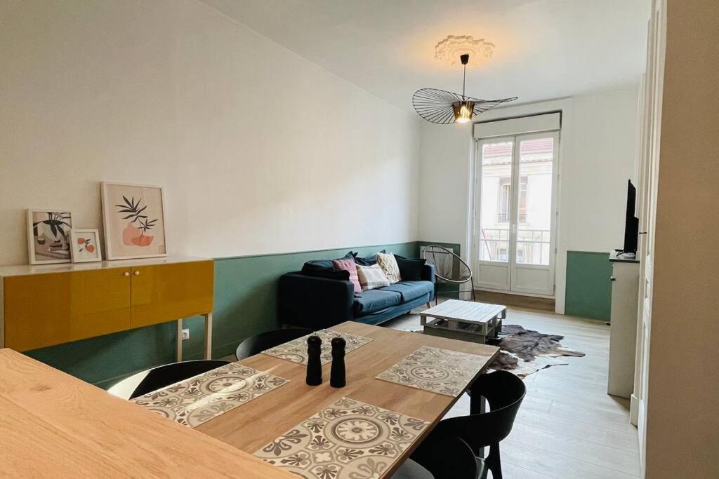 Appartement Renove Proche Du Parc De La Tete D'Or فيليوربان المظهر الخارجي الصورة